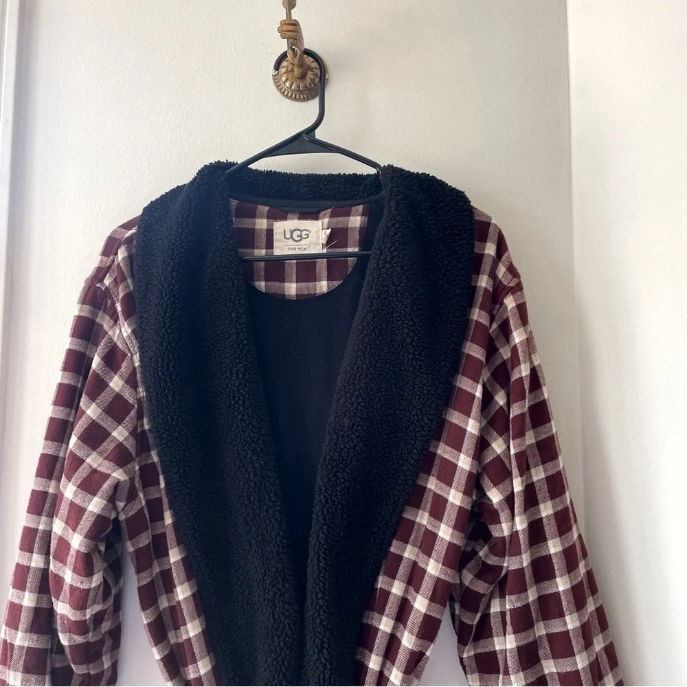 UGG Australia Kalib Plaid Fleece Men’s Robe | Color: Port - Medium / Large
